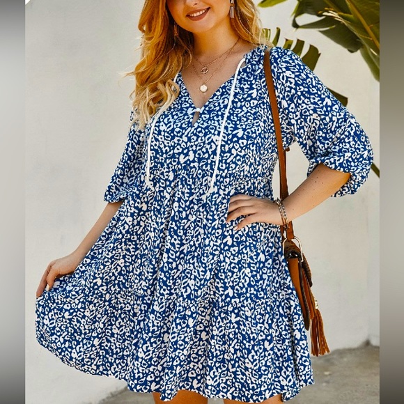 PLUS SIZE TUNIC DRESS - Picture 1 of 1